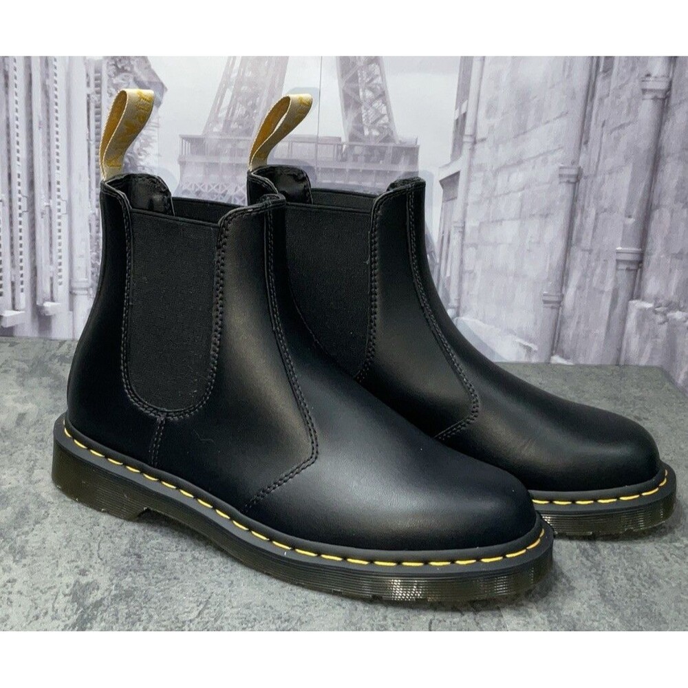 Dr.Martens Air Wair Vegan 2976 Slip Resisting Chelsea Women’s Boots Size 8 Black